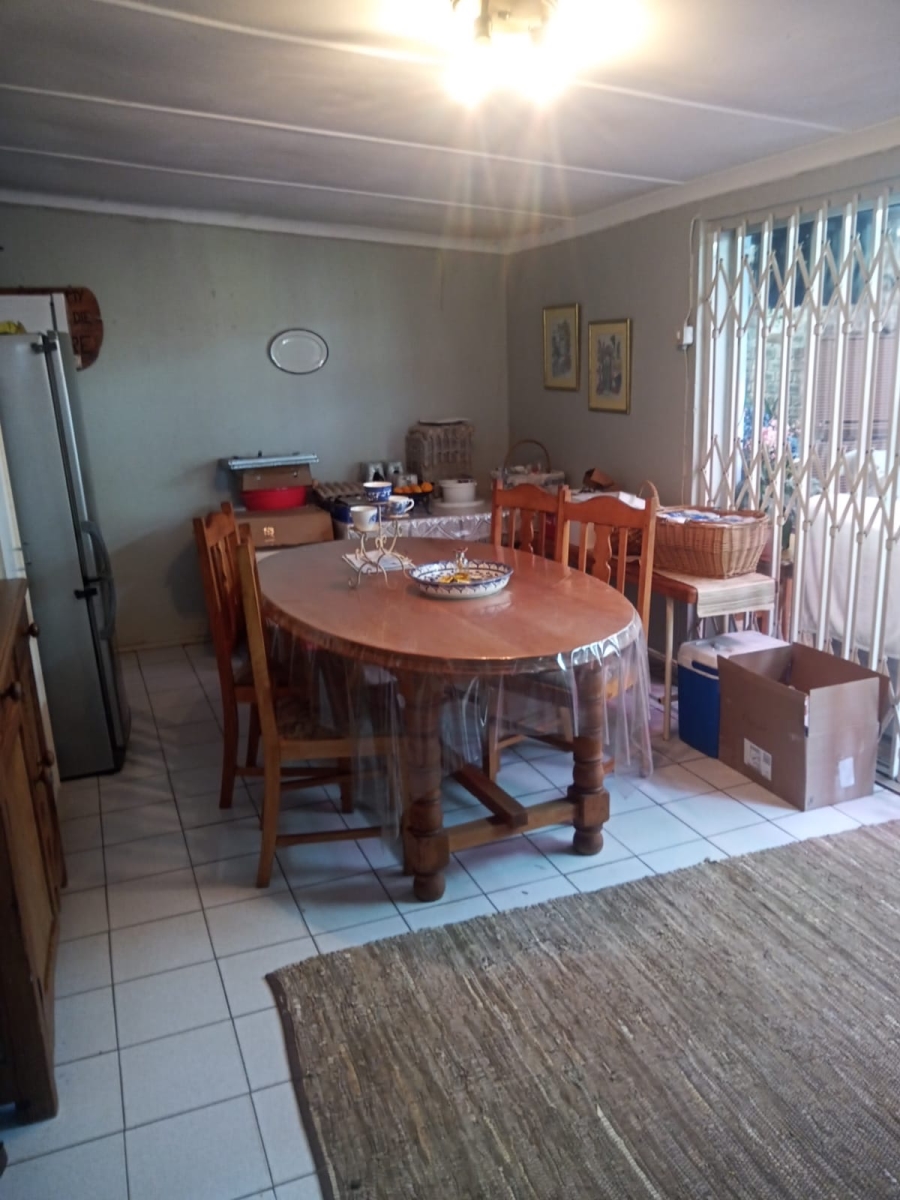 3 Bedroom Property for Sale in Van Riebeeck Hoogte Eastern Cape